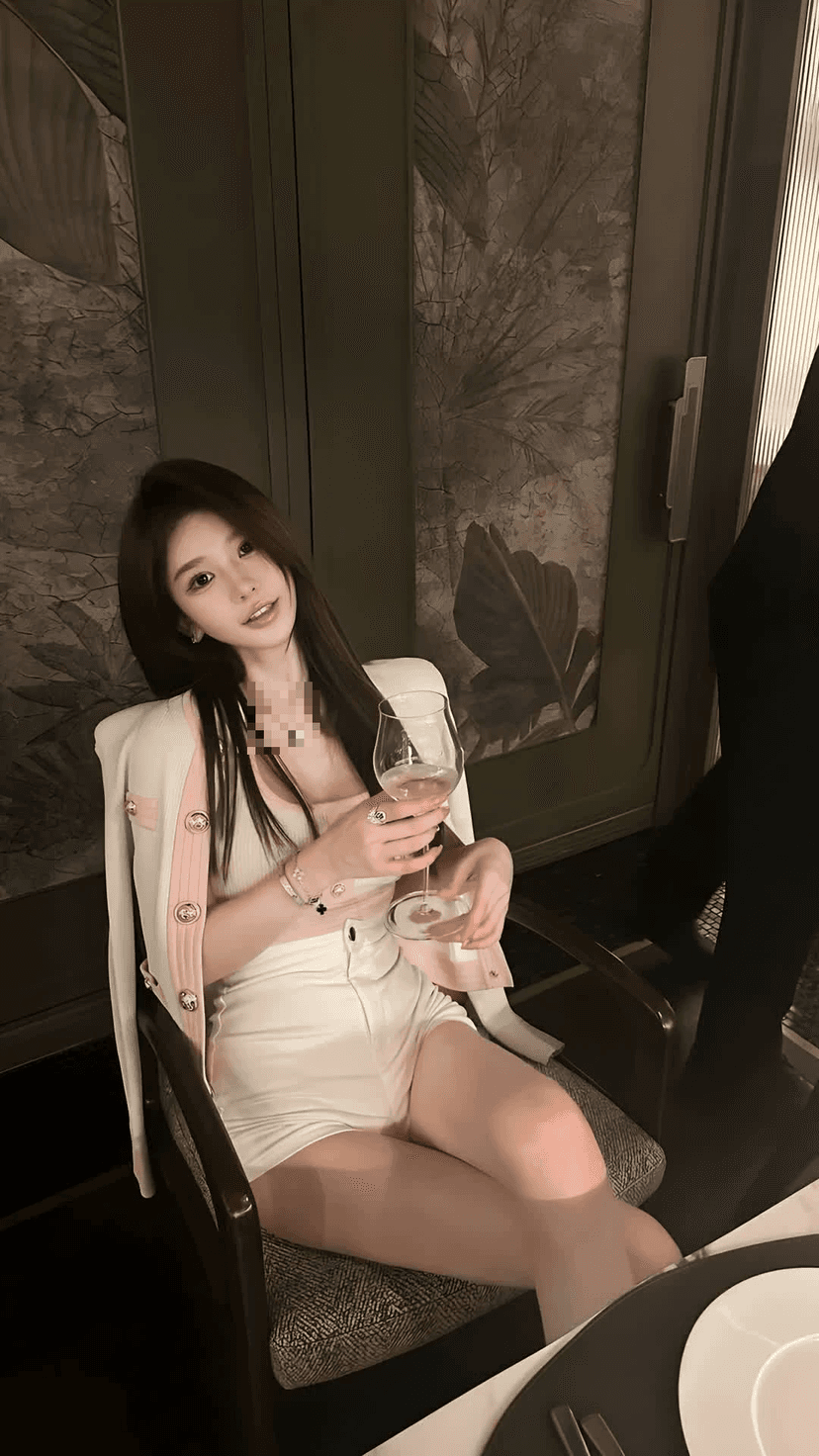 Miss小白